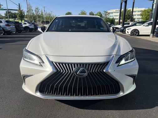 2021 Lexus ES 350 Base