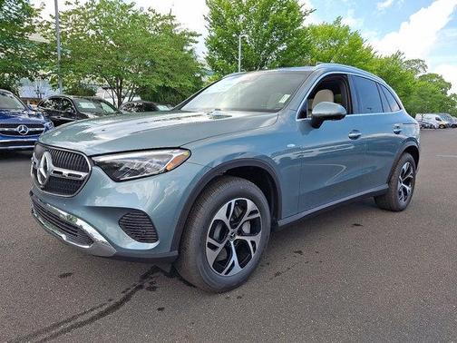 2025 Mercedes-Benz GLC 350e Base