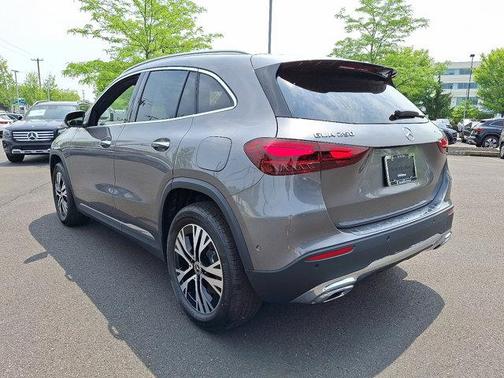 2025 Mercedes-Benz GLA 250 4MATIC
