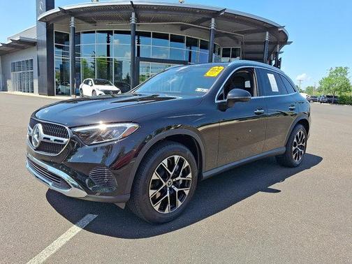 2025 Mercedes-Benz GLC 350e Base