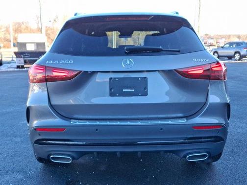 2025 Mercedes-Benz GLA 250 4MATIC
