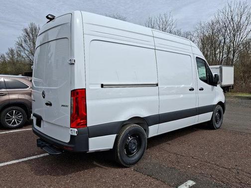 2025 Mercedes-Benz Sprinter 2500 Standard Roof