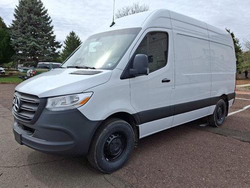 2025 Mercedes-Benz Sprinter 2500 Standard Roof
