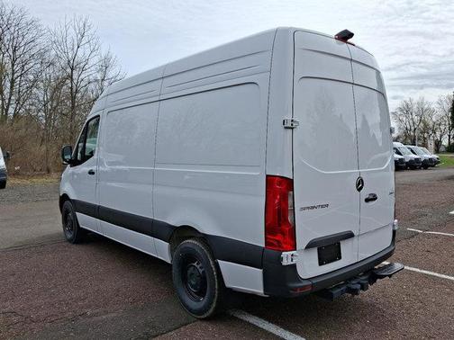 2025 Mercedes-Benz Sprinter 2500 Standard Roof