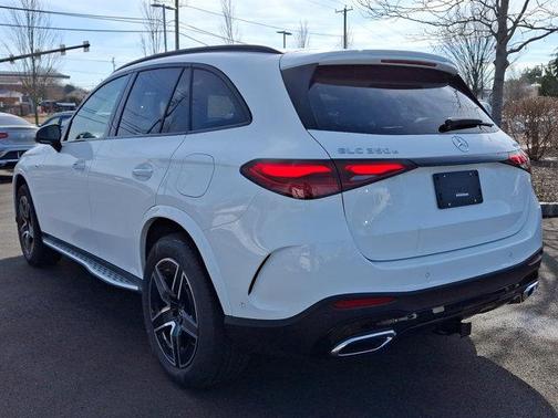 2025 Mercedes-Benz GLC 350e Base