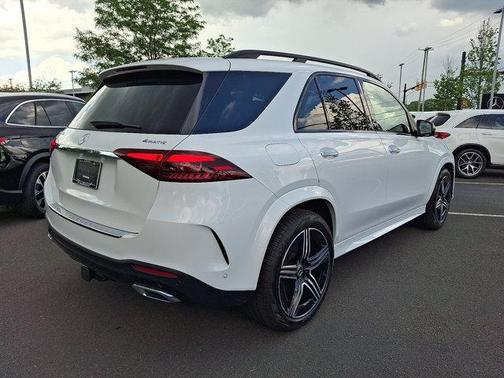 2025 Mercedes-Benz GLE 450e 4MATIC