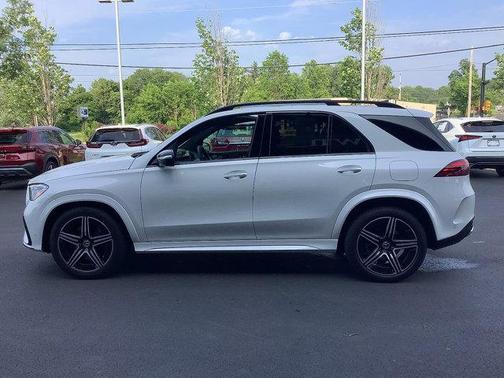 2025 Mercedes-Benz GLE 450e 4MATIC