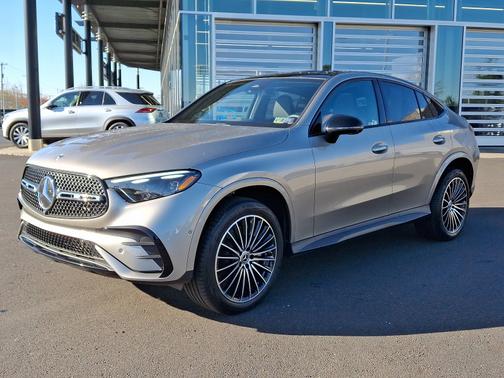 2024 Mercedes-Benz GLC 300