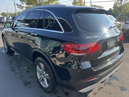 2022 Mercedes-Benz GLC 300 4MATIC