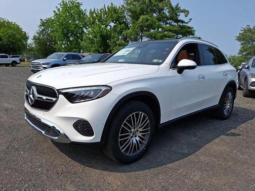 2025 Mercedes-Benz GLC 300 4MATIC