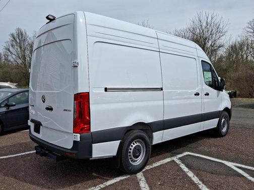 2025 Mercedes-Benz Sprinter 2500 Standard Roof