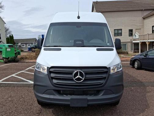 2025 Mercedes-Benz Sprinter 2500 Standard Roof