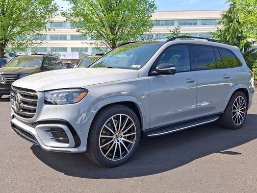 2025 Mercedes-Benz GLS 580 4MATIC