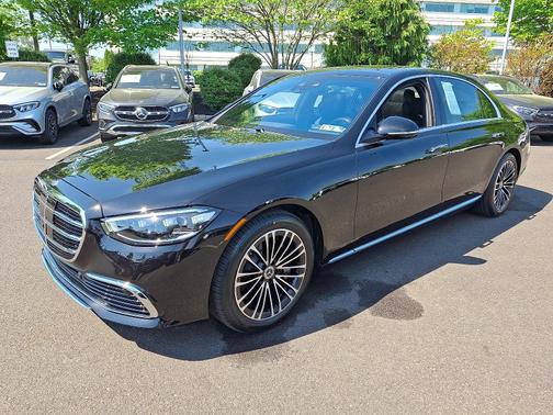 Obsidian Black Metallic 2026 Mercedes-Benz S-Class S 580 4MATIC