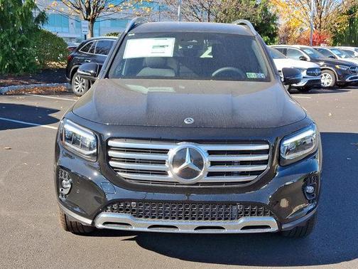 2025 Mercedes-Benz GLB 250 4MATIC
