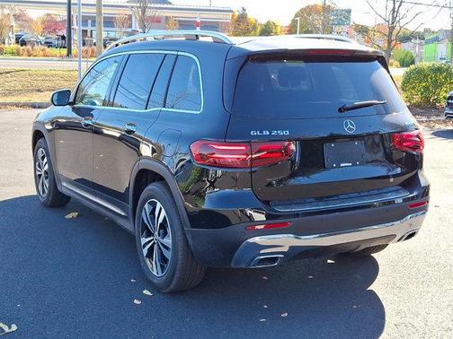 2025 Mercedes-Benz GLB 250 4MATIC