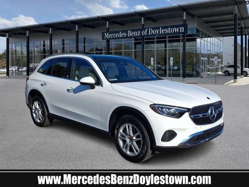 Polar White 2023 Mercedes-Benz GLC 300 4MATIC