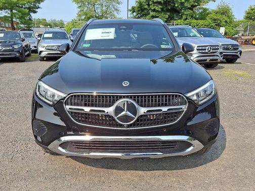 2025 Mercedes-Benz GLC 350e Base