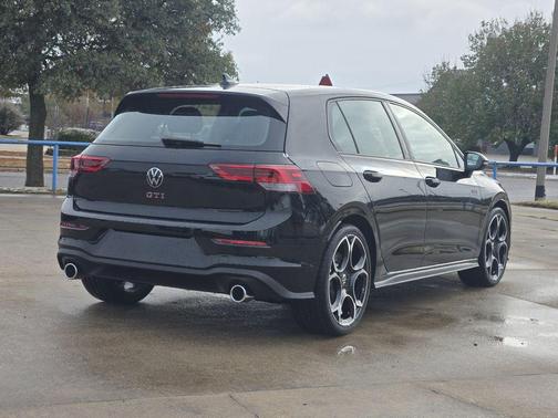 2026 Volkswagen Golf GTI AUTOBAHN