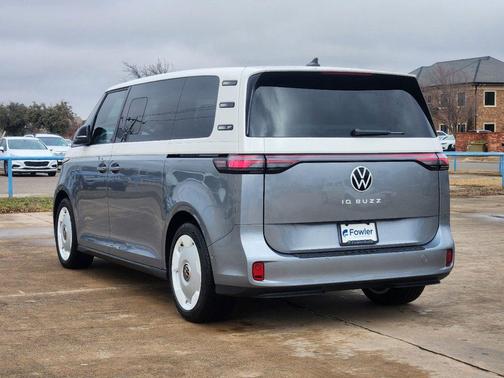 2025 Volkswagen ID. Buzz 1st Edition RWD