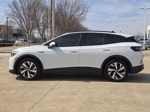 2024 Volkswagen ID.4 Pro