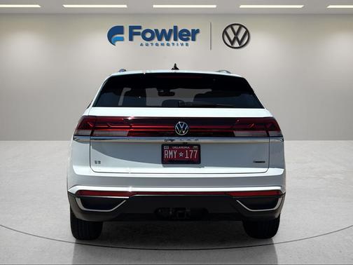 Pure White 2025 Volkswagen Atlas Cross Sport 2.0T SE w/Technology