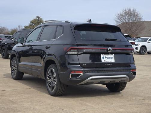 2026 Volkswagen Taos 1.5T SE