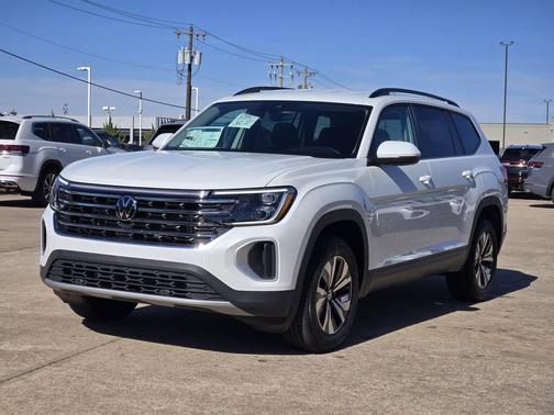 2026 Volkswagen Atlas 2.0T SE