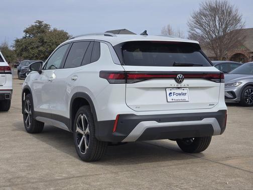 2026 Volkswagen Tiguan 2.0T SE