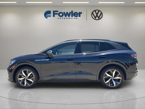 Deep Black Pearl Effect 2023 Volkswagen ID.4 Pro S