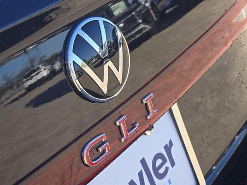 2026 Volkswagen Jetta GLI 2.0T Autobahn