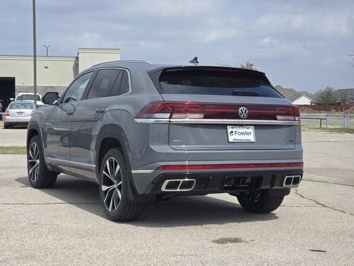 2026 Volkswagen Atlas Cross Sport 2.0T SEL Premium R-Line