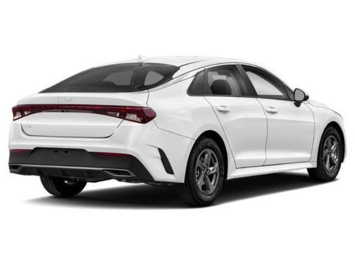 2022 Kia K5 LX