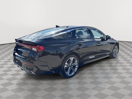2024 Kia K5 EX