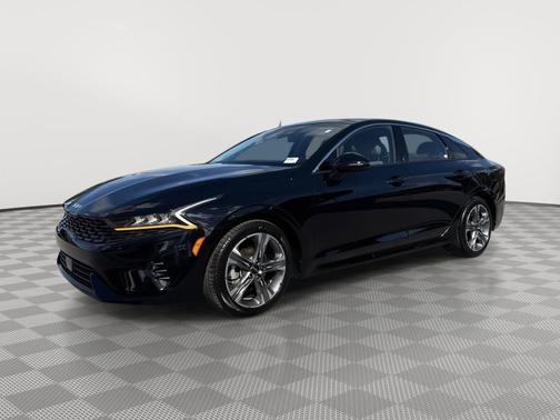 2024 Kia K5 EX