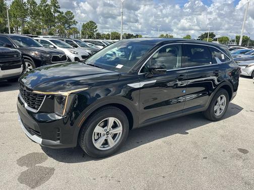 2026 Kia Sorento LX