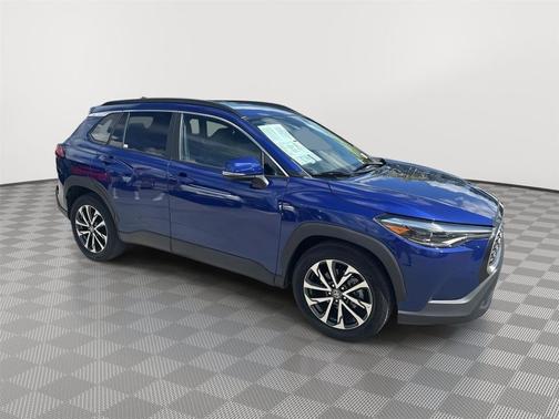 2023 Toyota Corolla Cross XLE