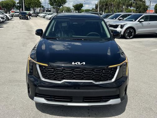 2026 Kia Sorento LX