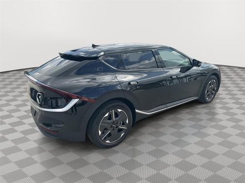 2025 Kia EV6 Light Long Range