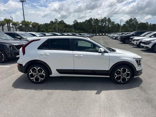 2025 Kia Niro Touring