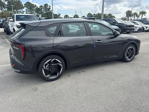 Interstellar Gray 2026 Kia K4 EX