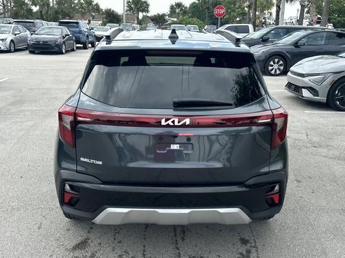 2026 Kia Seltos S