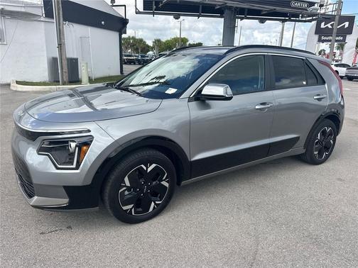Steel Gray 2024 Kia Niro EV Wind