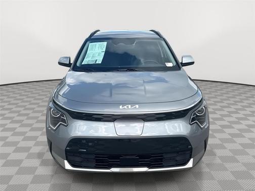Steel Gray 2024 Kia Niro EV Wind