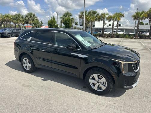 Ebony Black 2026 Kia Sorento LX