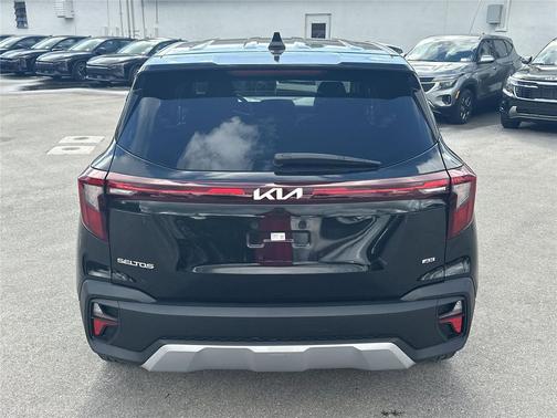 2024 Kia Seltos LX