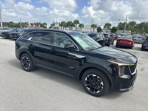 2025 Kia Sorento S