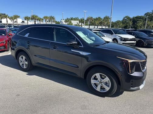 2026 Kia Sorento LX