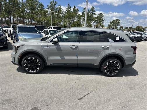 2025 Kia Sorento SX
