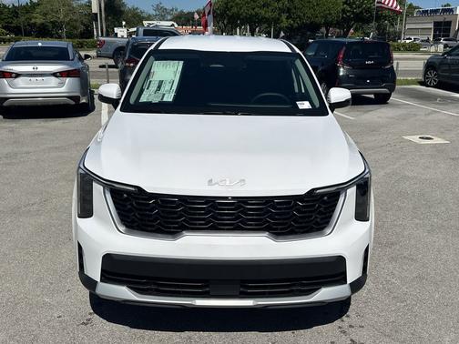 2026 Kia Sorento LX
